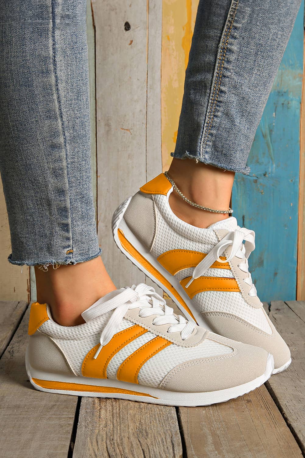 Color Block Patchwork Breathable Lace-up Sneakers