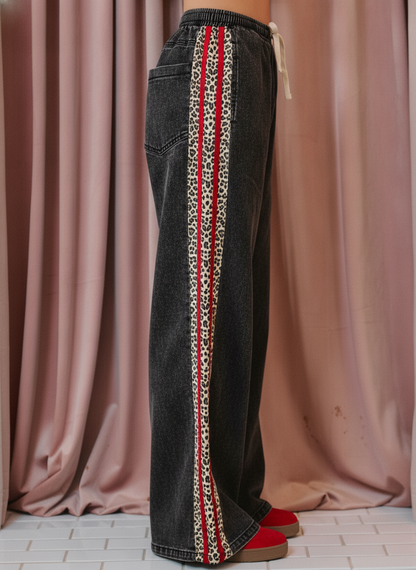 LEOPARD SIDE STRIPE DENIM WIDE LEG PANTS-TPT